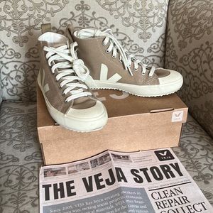 Veja Nova High Top Sneakers